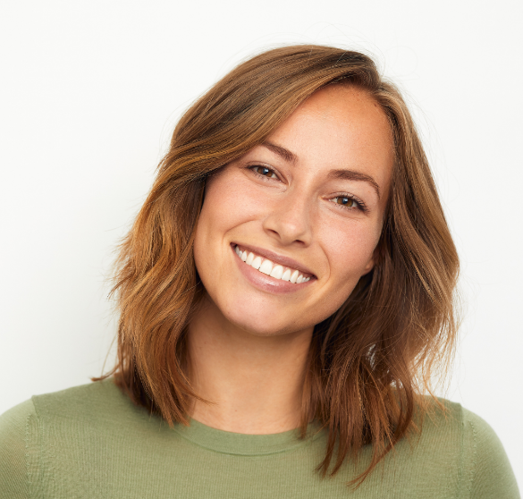 Smiling woman with healthy teeth